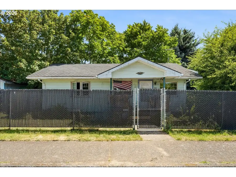 8506 NE Prescott St, Portland, OR 97220 - #2
