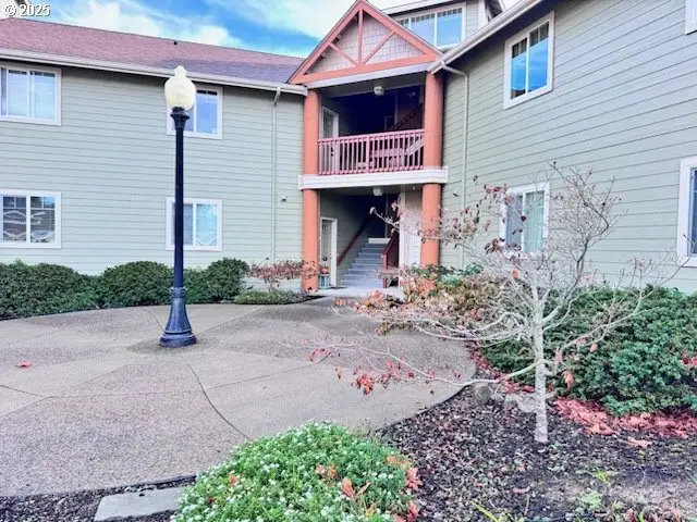 179 Laurel St #9, Florence, OR 97439 - Image #1