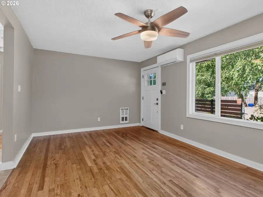 7444 SE 84th Ave, Portland, OR 97266 - #3