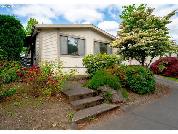 16354 SE 135th Ave #3, Clackamas, OR 97015