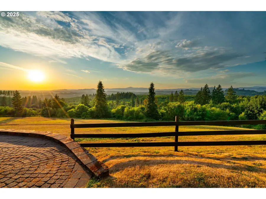 33510 NE Kelly Rd, Yacolt, WA 98675 - Image #2