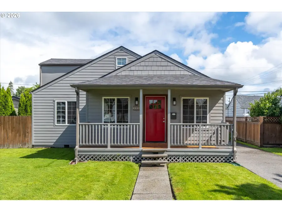 3008 Florida St, Longview, WA 98632 - #2