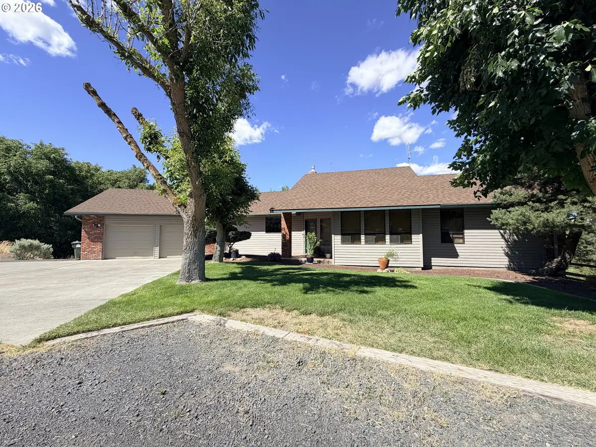 29843 Royce Ln, Hermiston, OR 97838 - #1