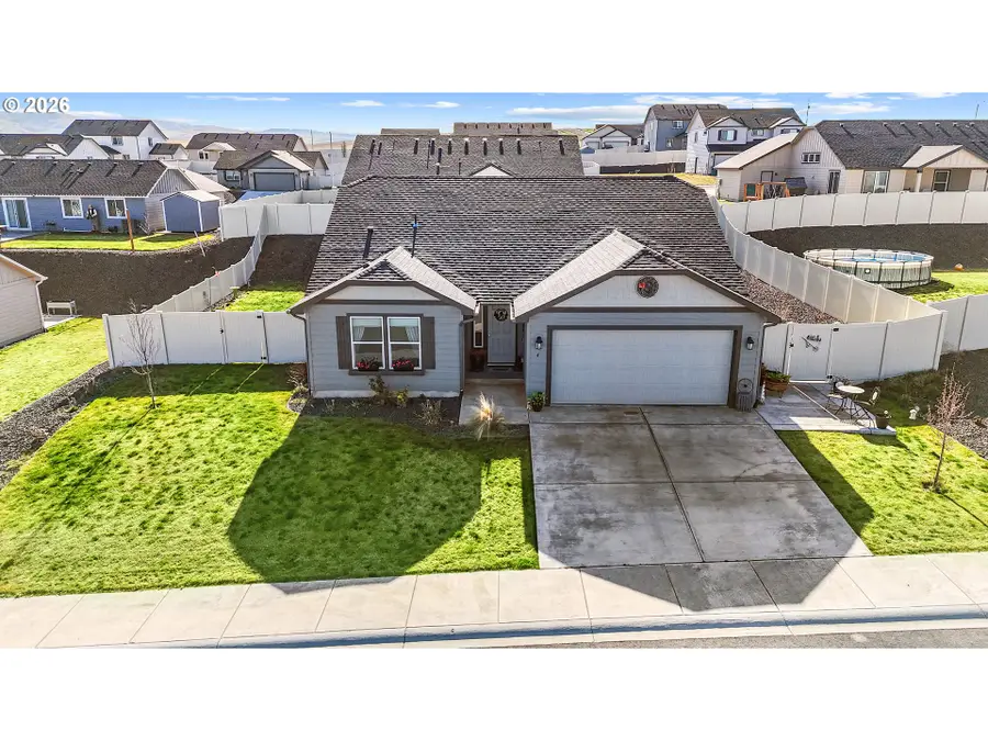 4 Gregory St, Milton Freewater, OR 97862 - #2