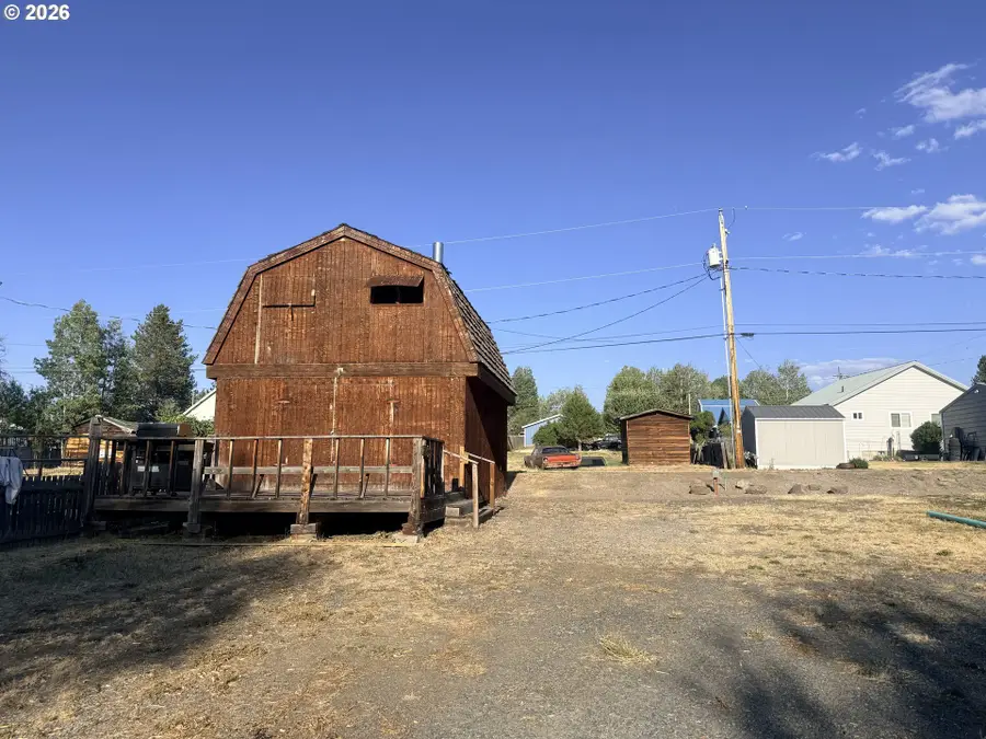 204 C Ave, Seneca, OR 97873 - #3