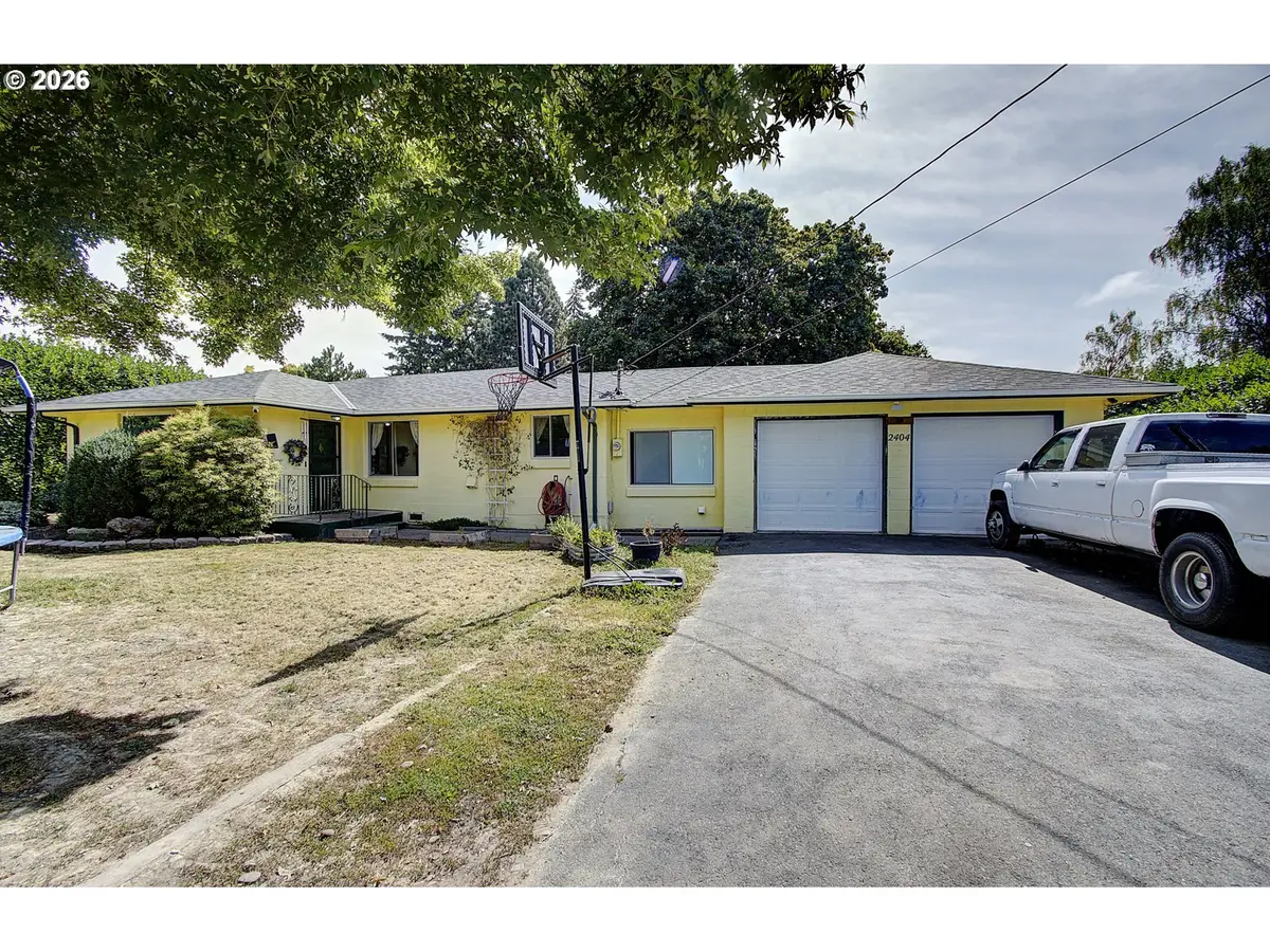 2404 46th Ave, Longview, WA 98632 - #1
