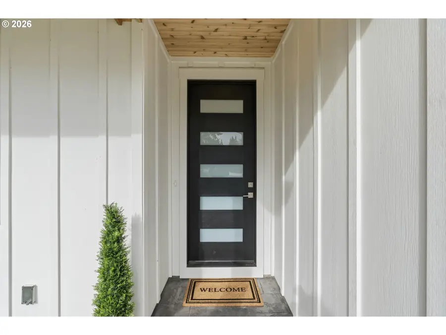 117 Red Hawk Dr, Castle Rock, WA 98611 - #3