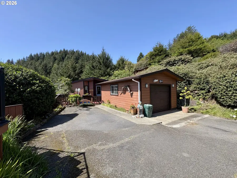 19921 Whaleshead Rd #OV9, Brookings, OR 97415 - #2