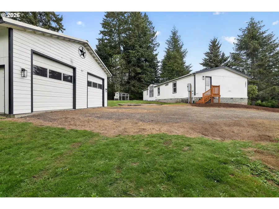 2031 Loop Rd, Stevenson, WA 98648 - #2