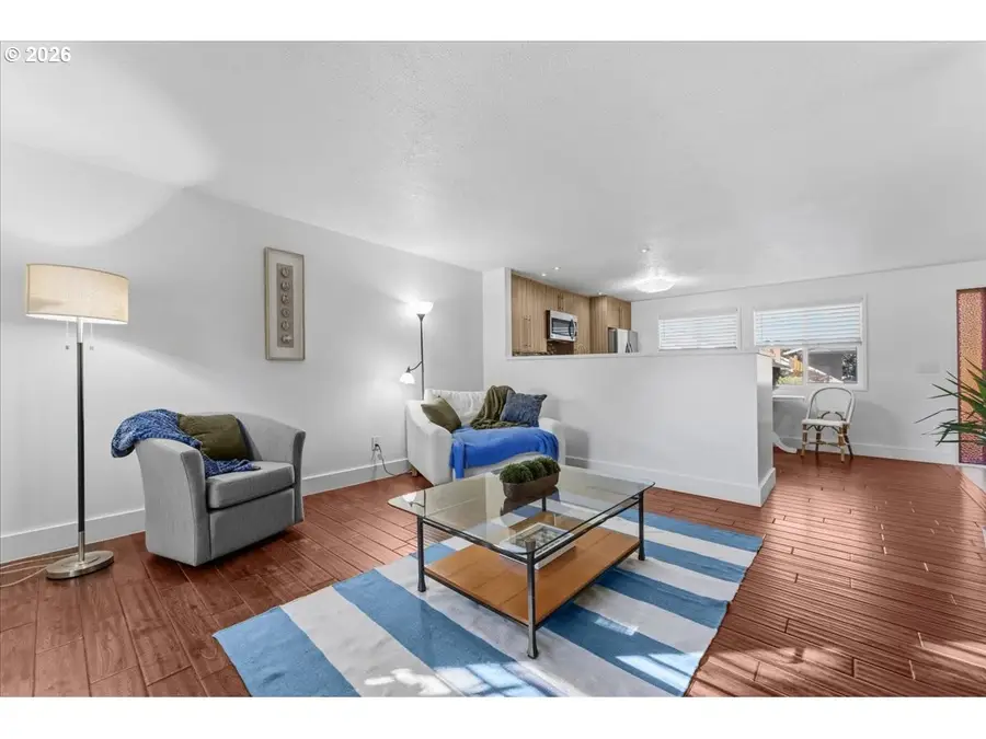 4844 SW Wembley Pl, Beaverton, OR 97005 - #3