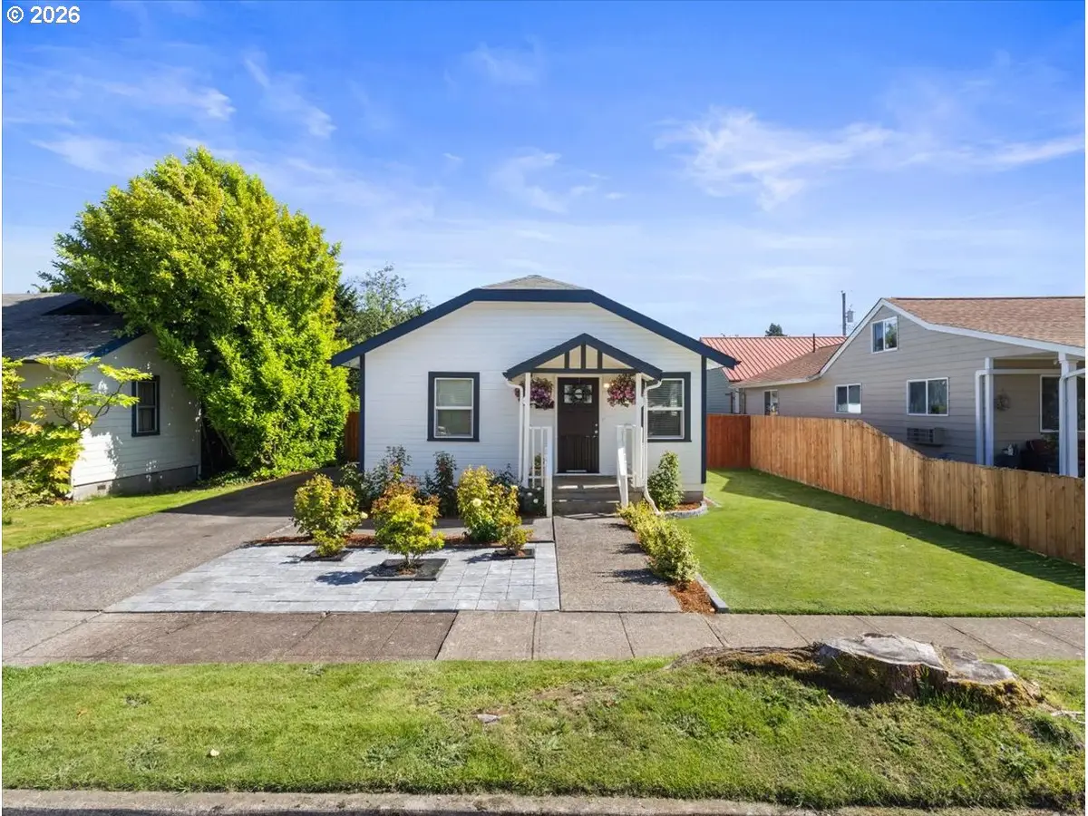 3053 Garfield St, Longview, WA 98632 - #1