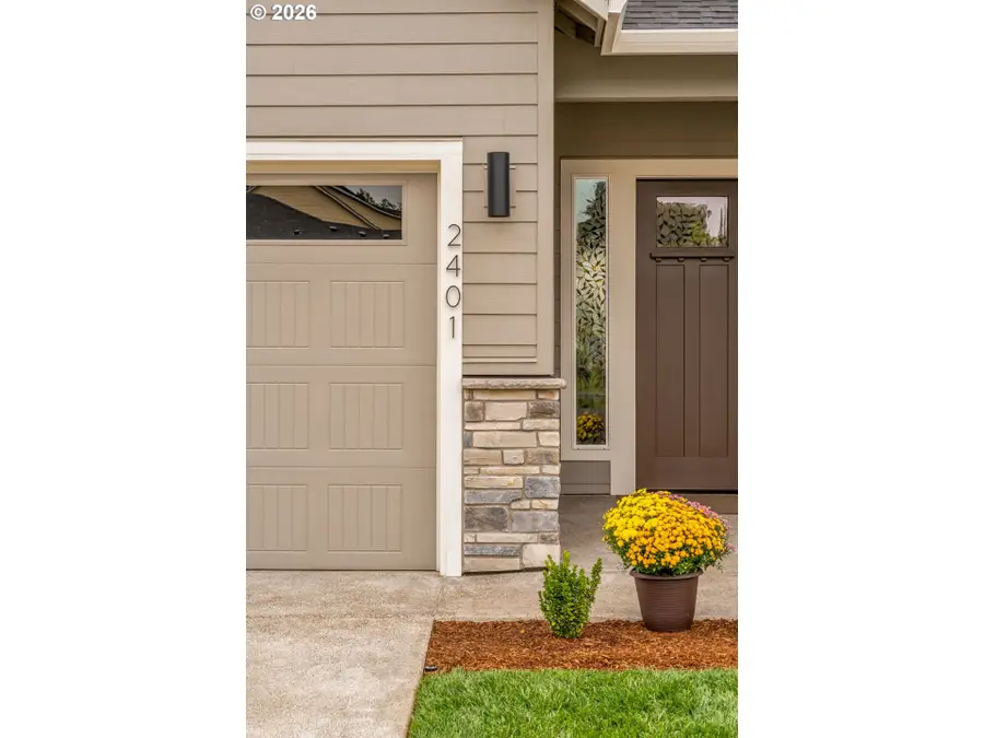2401 E Foxtrot St, La Center, WA 98629 - #3