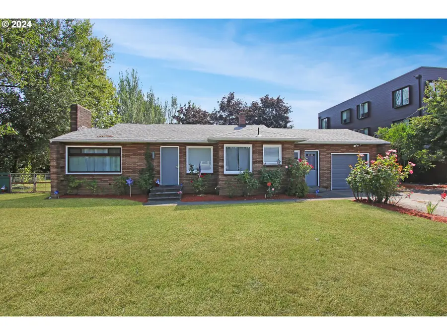 450 SE Hogan Rd, Gresham, OR 97080 - #2