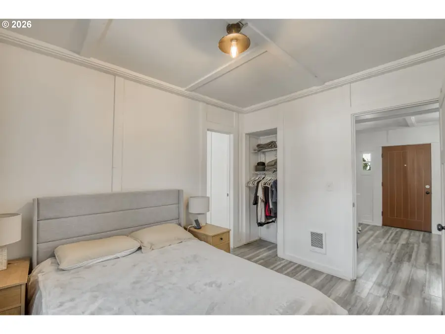 581 Highland Ave, Salem, OR 97301 - #3