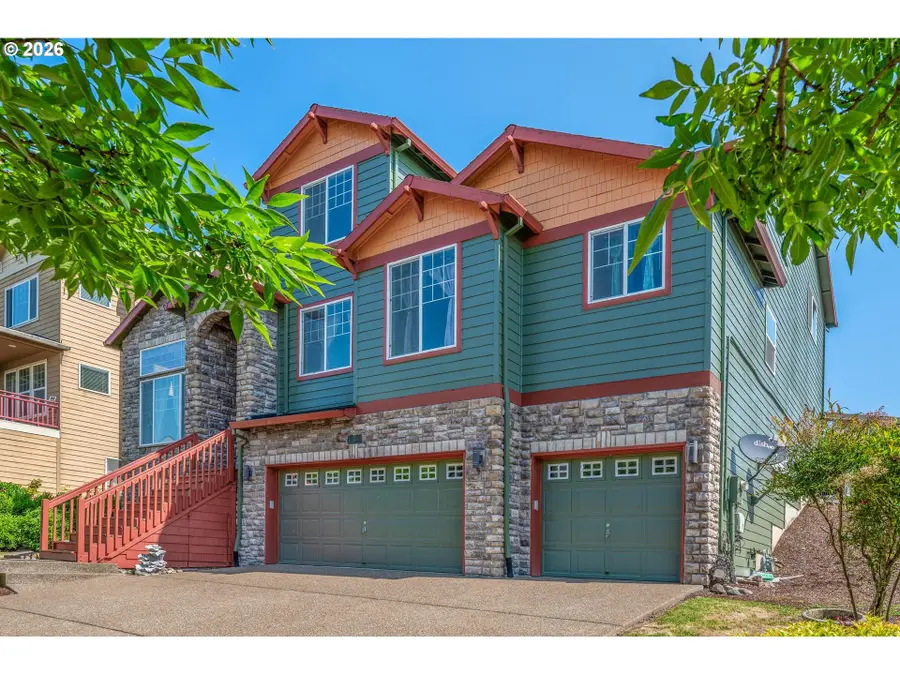 13061 SE Meadehill Ave, Happy Valley, OR 97086 - #3