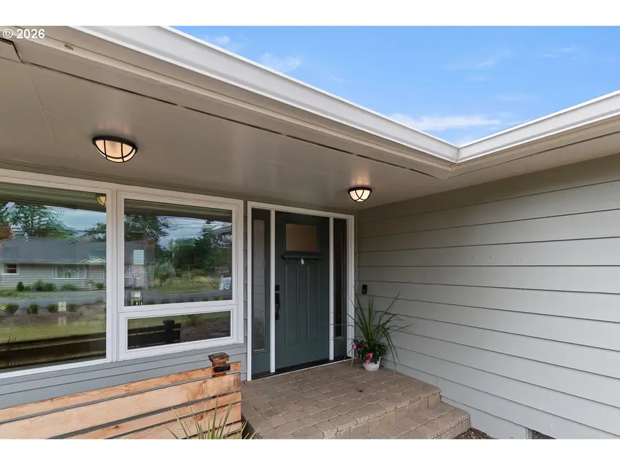 2755 SW 182nd Ave, Beaverton, OR 97003 - #2