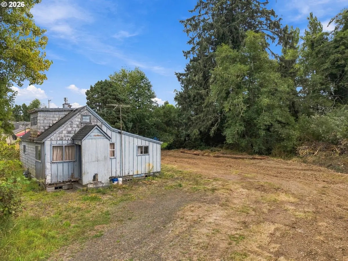 440 SW Main Ct, Warrenton, OR 97146 - #1
