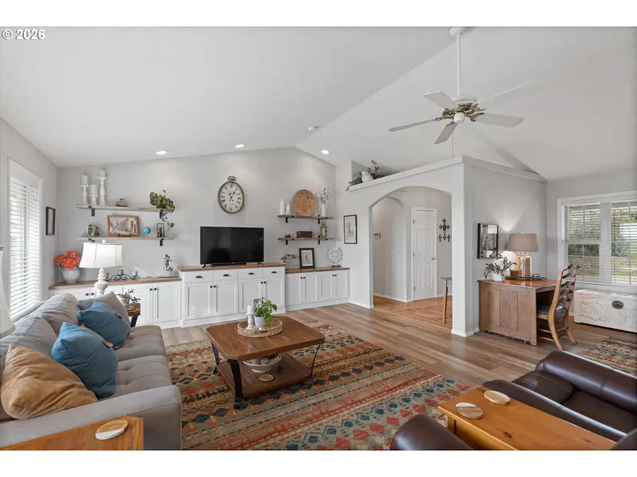 4305 NE Henry Creek Rd, Dayton, OR 97114 - #2