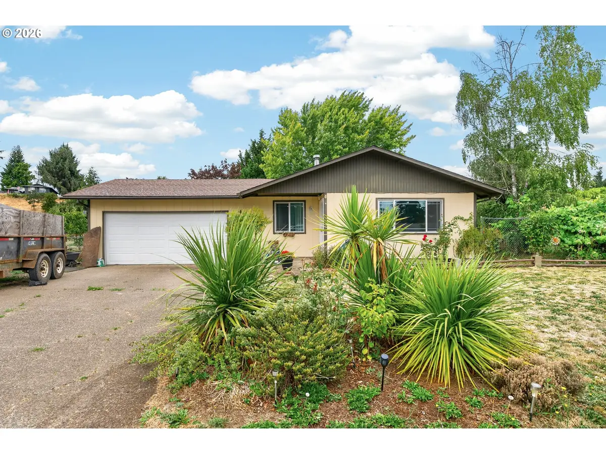 440 NE 3rd St, Willamina, OR 97396 - #1