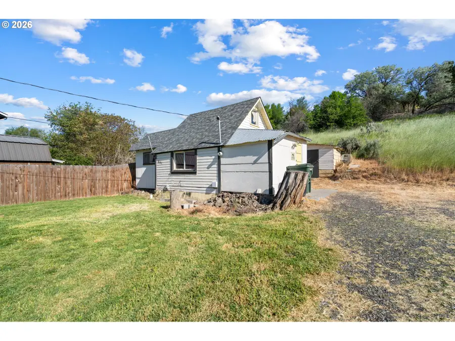 941 E Gerone St, Echo, OR 97826 - #2