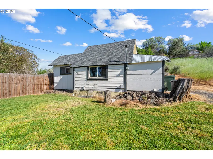 941 E Gerone St, Echo, OR 97826 - #3