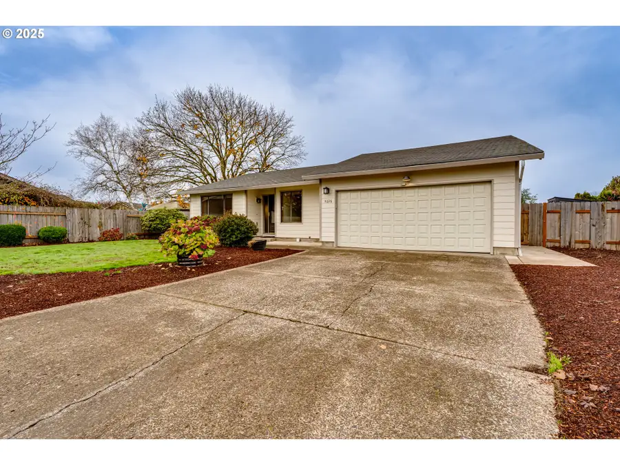 4826 Chestnut Ct Se, Albany, OR 97322 - Image #2