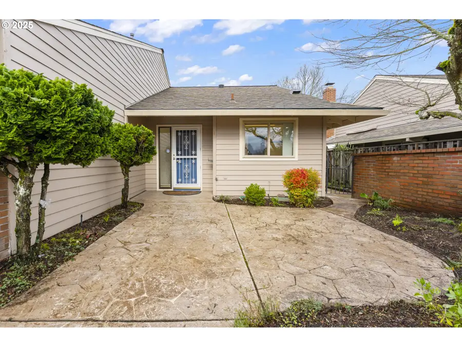 12991 SW King Richard Dr, King City, OR 97224 - Image #3