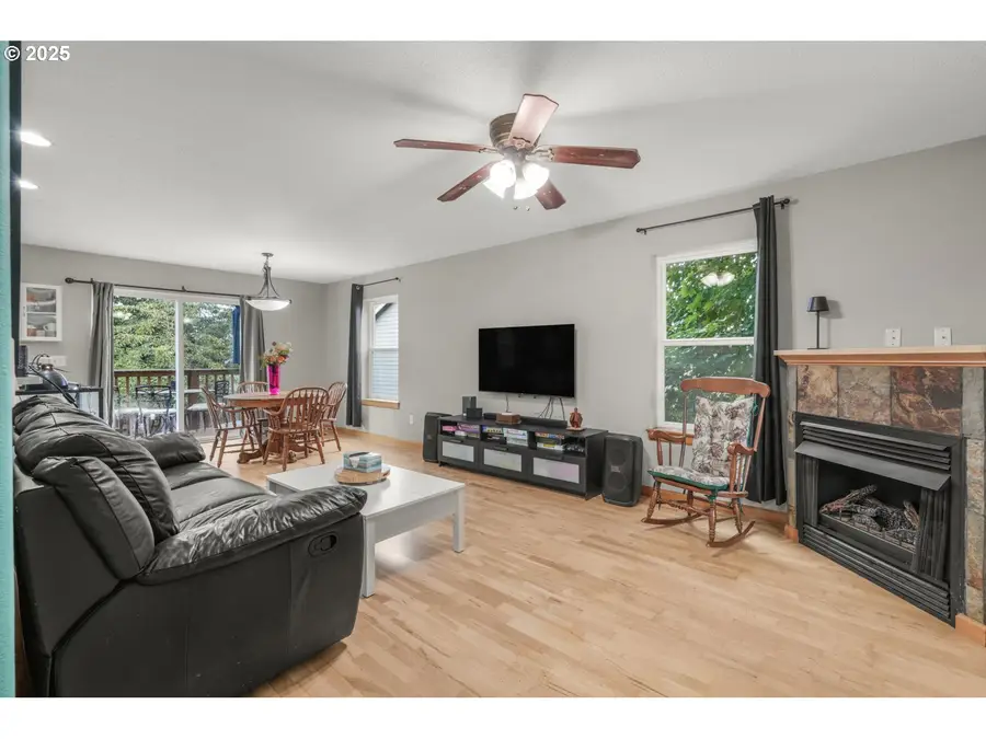 38909 Sandy Heights St, Sandy, OR 97055 - #2