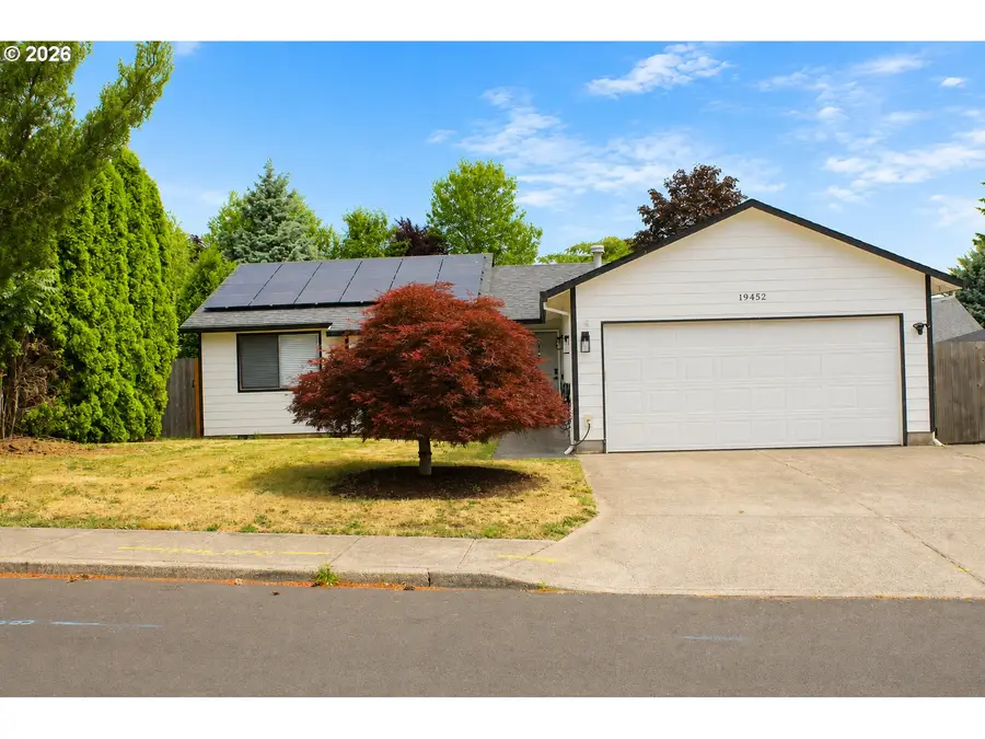 19452 Stillmeadow Dr, Oregon City, OR 97045 - #2