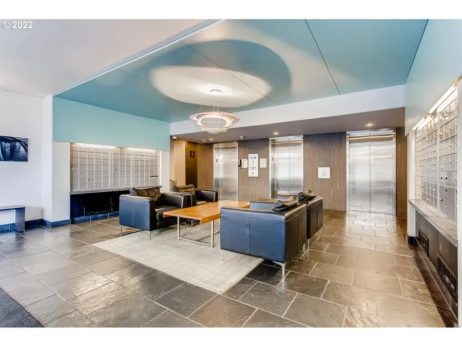 111 SW Harrison St #19A, Portland, OR 97201 - Image #3