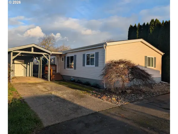 1005 Ferry St #36, Dayton, OR 97114