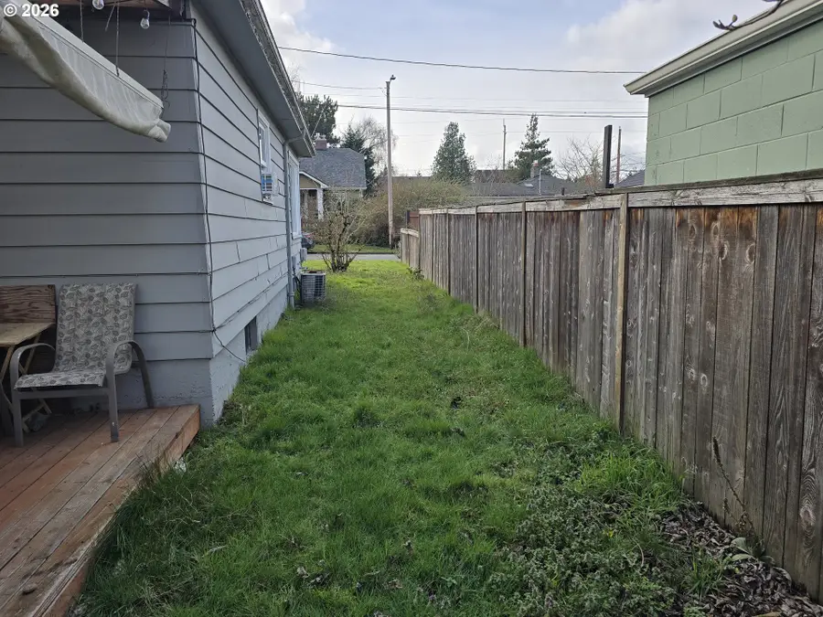 1825 N Cramer St, Portland, OR 97217 - #3