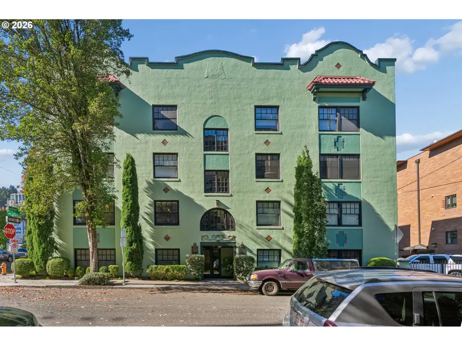 507 NW 22nd Ave #301, Portland, OR 97210 - #3