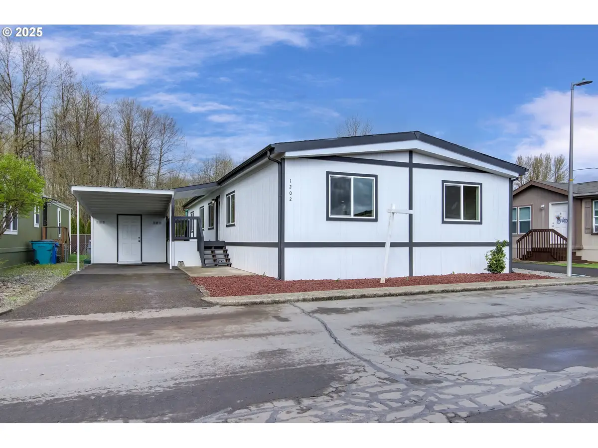 300 SW 7th Ave #1202, Battle Ground, WA 98604 - Image #1