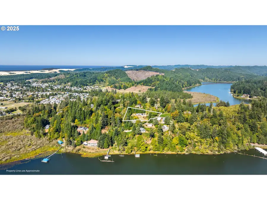 400 Tenmile Ter, Lakeside, OR 97449 - #3