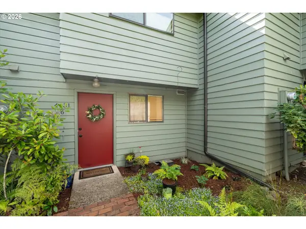 4431 Fox Hollow Rd #6, Eugene, OR 97401