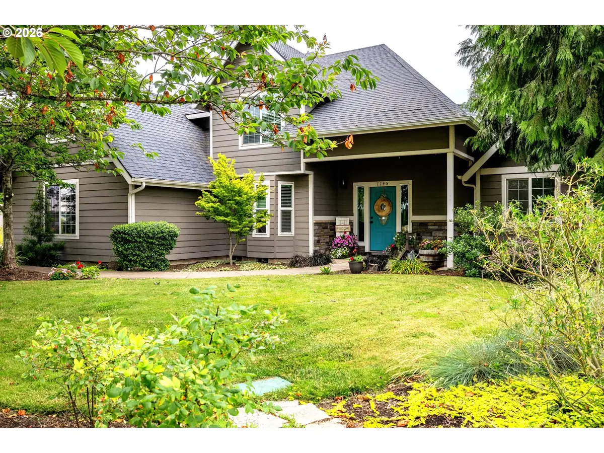 1145 S 6th St, Harrisburg, OR 97446 - #1