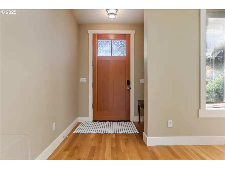 5033 SW Texas St, Portland, OR 97219 - #3