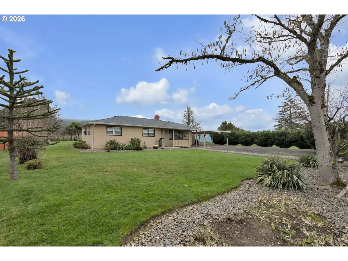 2035 Nonpareil Rd, Sutherlin, OR 97479 - Image #1