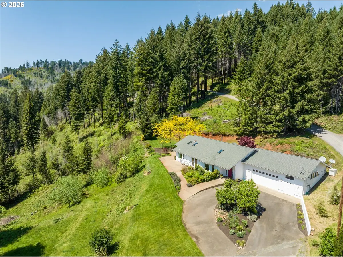 45947 N Gate Creek Rd, Vida, OR 97488 - #1