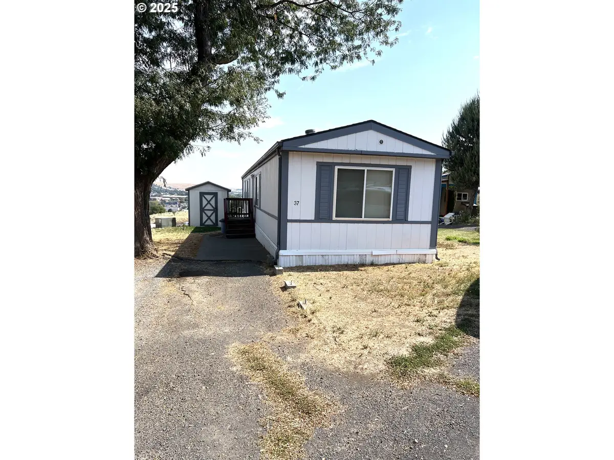 2801 SW Houtama Rd, Pendleton, OR 97801 - #1