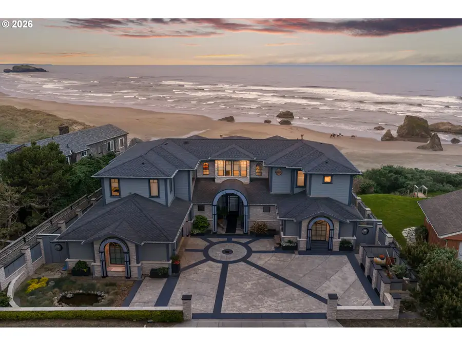 2488 Beach Loop Dr, Bandon, OR 97411 - #3
