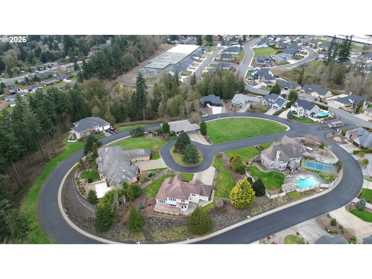 4 Forest Hill Est, Longview, WA 98632 - #1