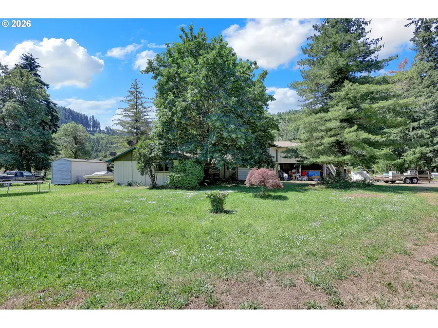34558 Row River Rd, Cottage Grove, OR 97424 - #3
