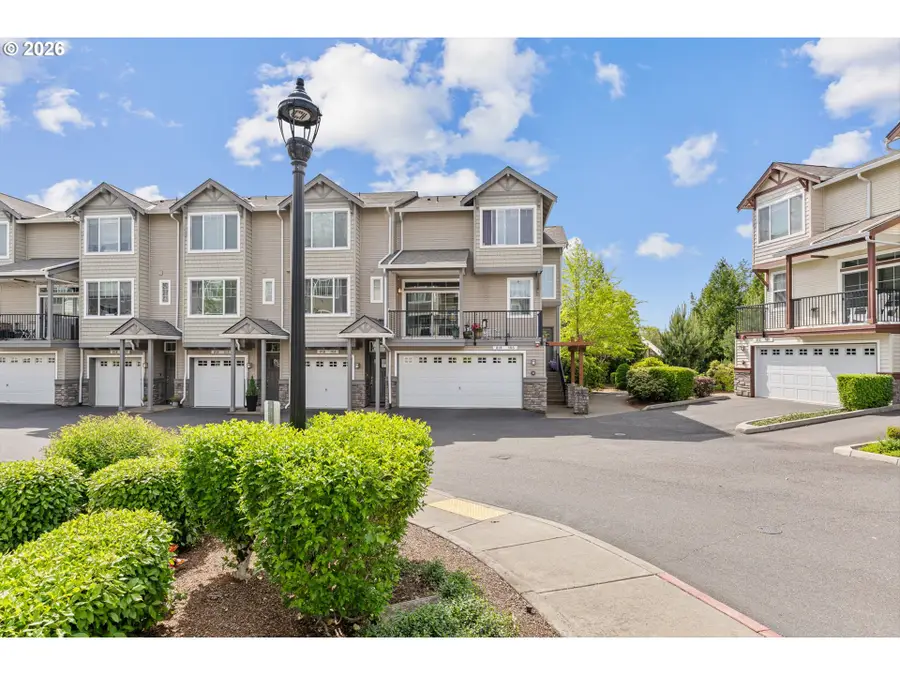 818 NW 118th Ave #105, Portland, OR 97229 - #2