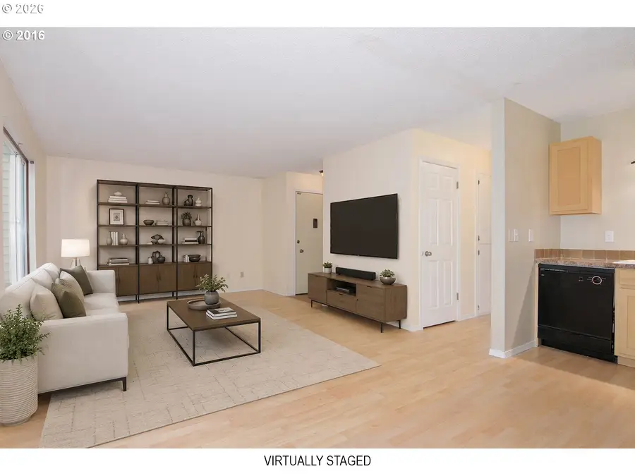 200 SW Florence Ave #E1, Gresham, OR 97080 - #2