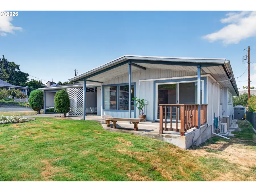 1829 E 10th St, The Dalles, OR 97058 - #2