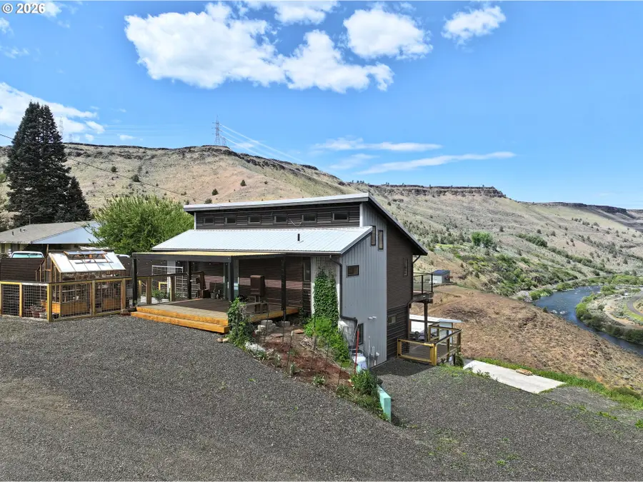 400 Lincoln Ave, Maupin, OR 97037 - #2