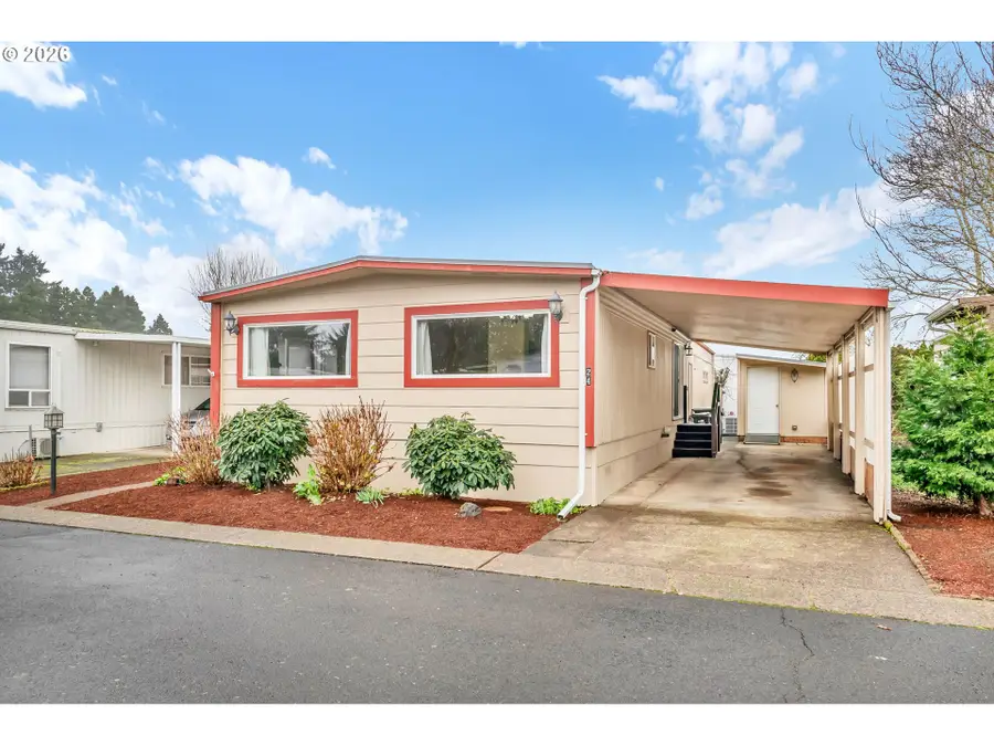 1800 Lakewood Ct #24, Eugene, OR 97402 - Image #2