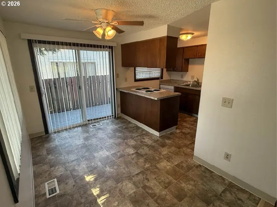 3321 SE 12th, Gresham, OR 97080 - #3